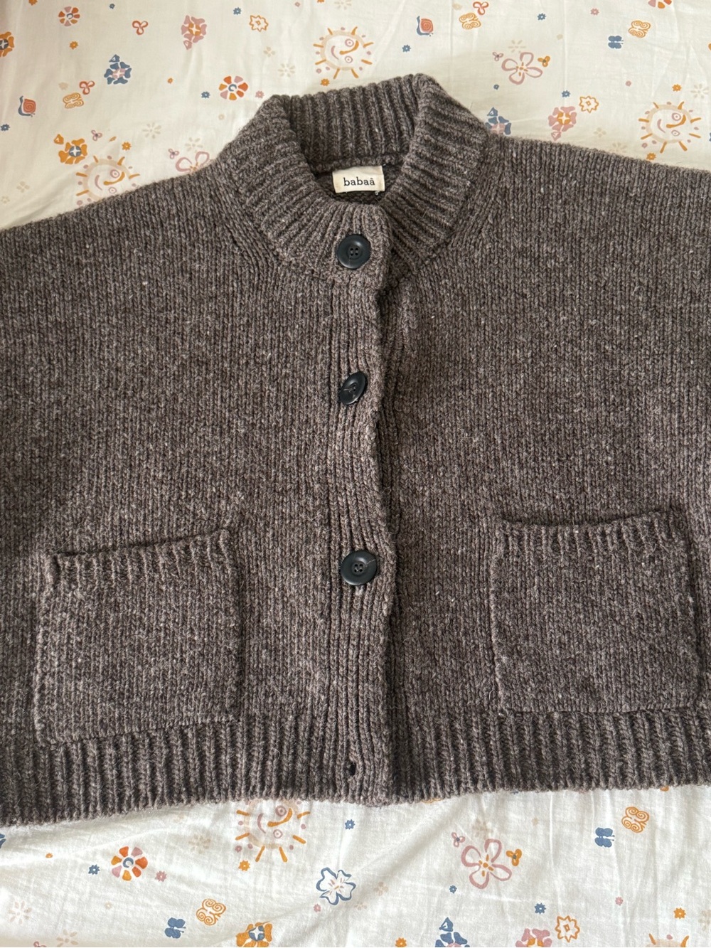 Babaa Cardigan No23 in Oak - Picture 2 of 6